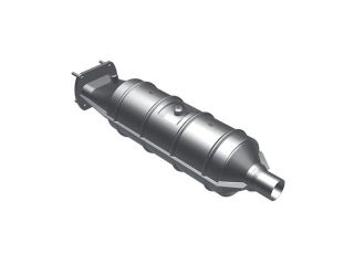 MagnaFlow 49 State Converter 55212 55000 Series Direct Fit Catalytic Converter; Oval; 4 Bolt Inlet; 2.5 in. Outlet; Non OBDII; Air Tube Preinstalled; 49 State;