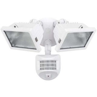 Globe Electric 300 Watt Twin Lamp Halogen Outdoor White Motion Sensing Flood Light Fixture 79127